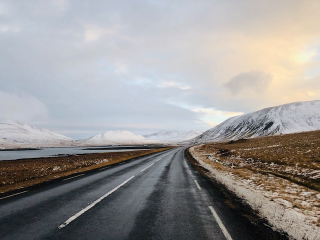 Nähtävyydet Länsi-Islannissa